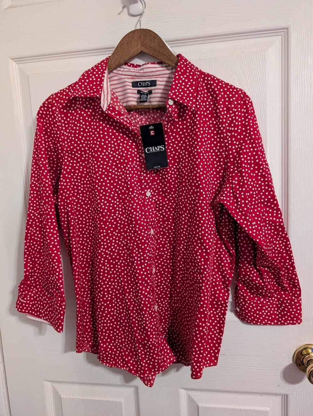 New Chaps No Iron Womens Top Red White Dots Button Down 3/4 Sleeve Petite Large